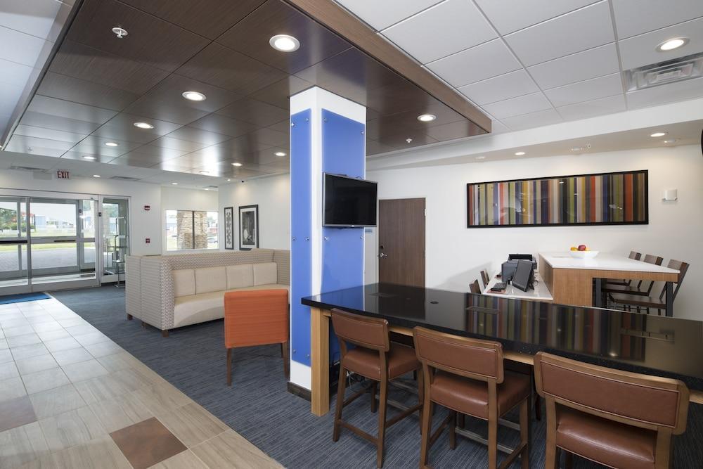 Comfort Inn La Porte Экстерьер фото