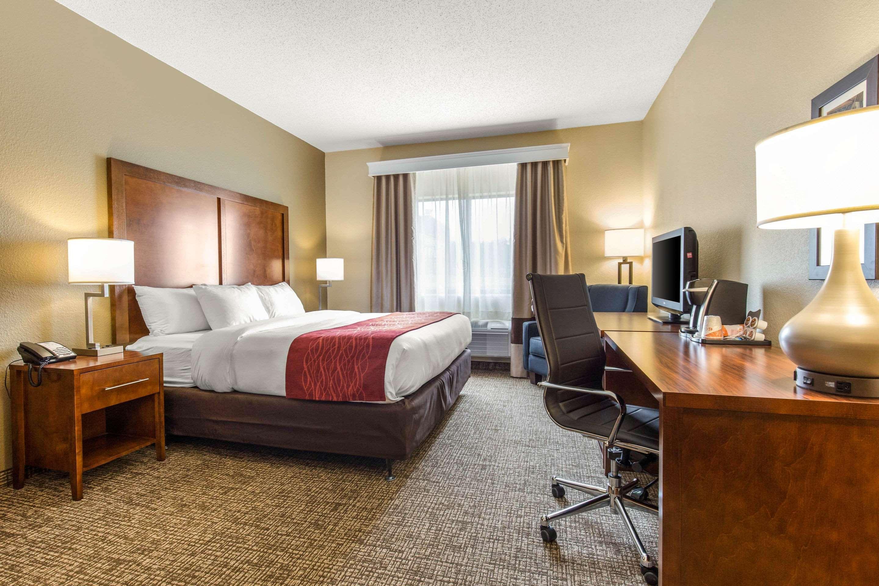 Comfort Inn La Porte Экстерьер фото