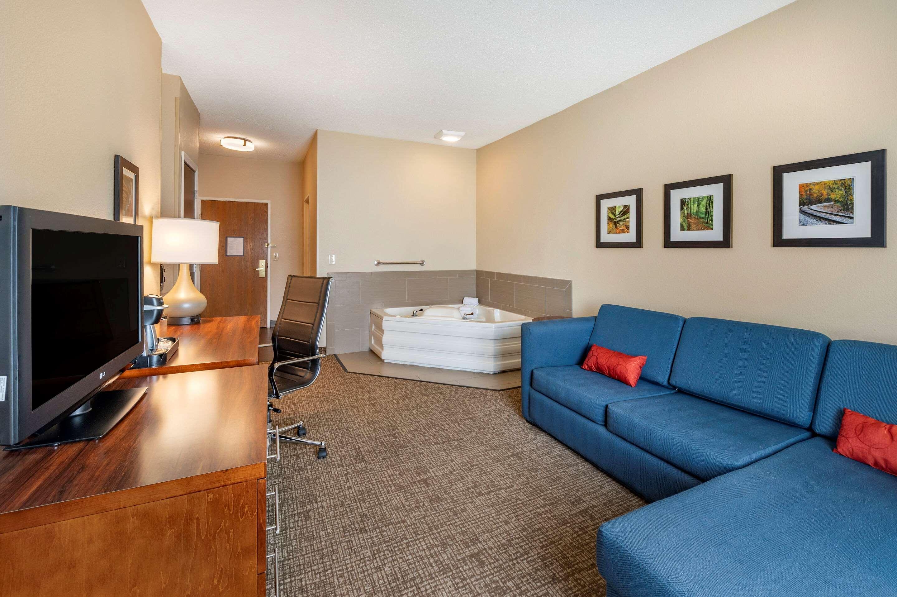 Comfort Inn La Porte Экстерьер фото