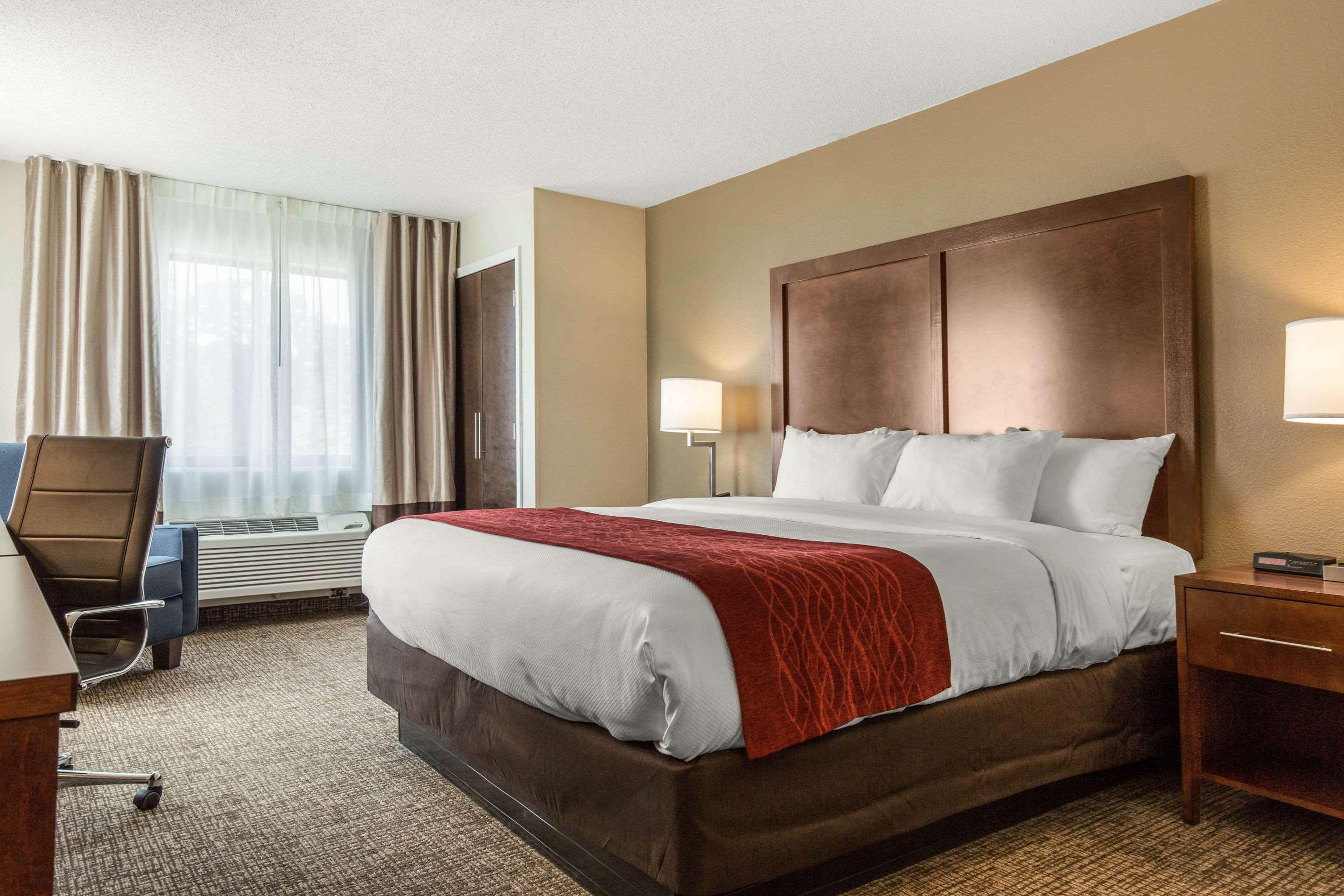 Comfort Inn La Porte Экстерьер фото