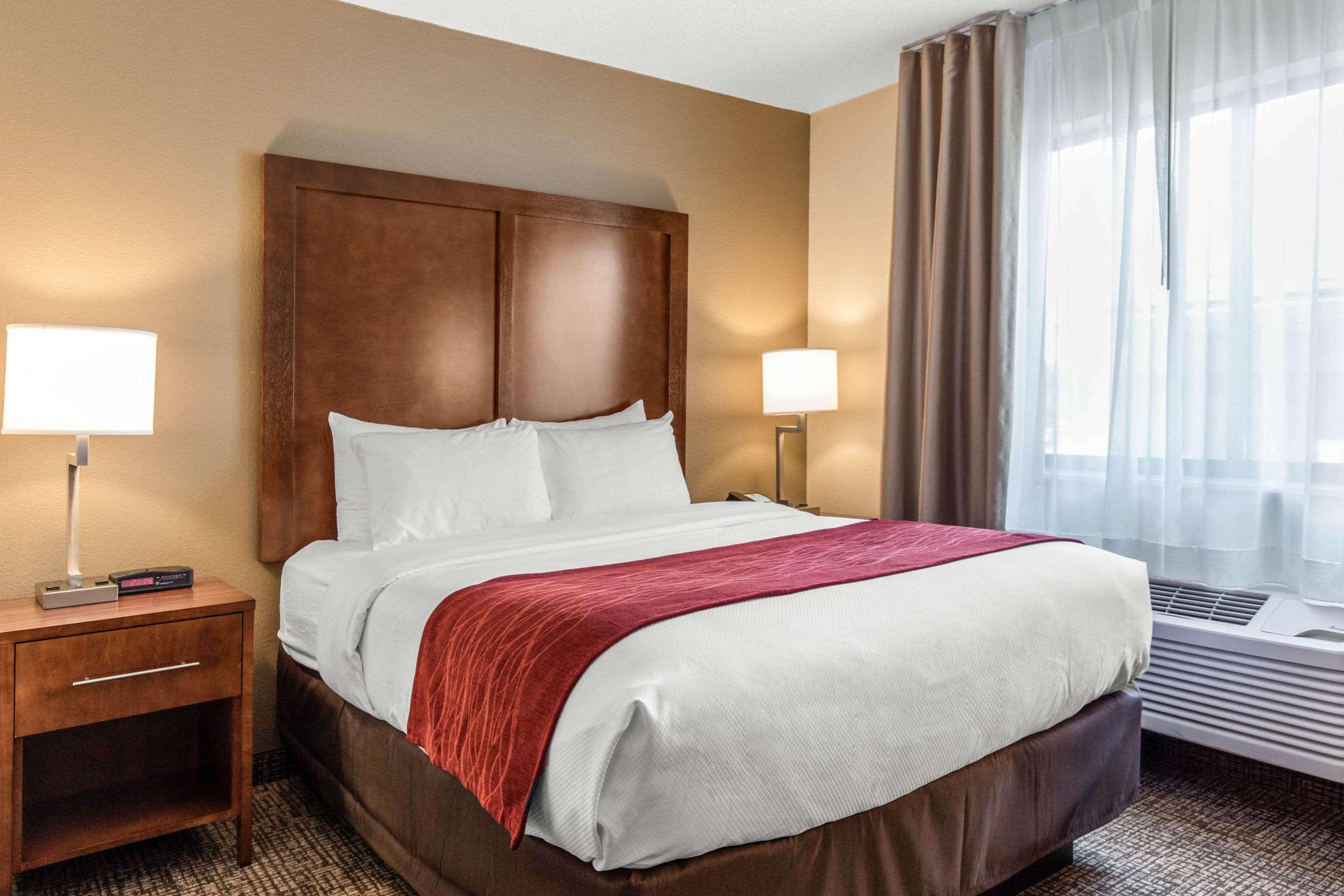 Comfort Inn La Porte Экстерьер фото