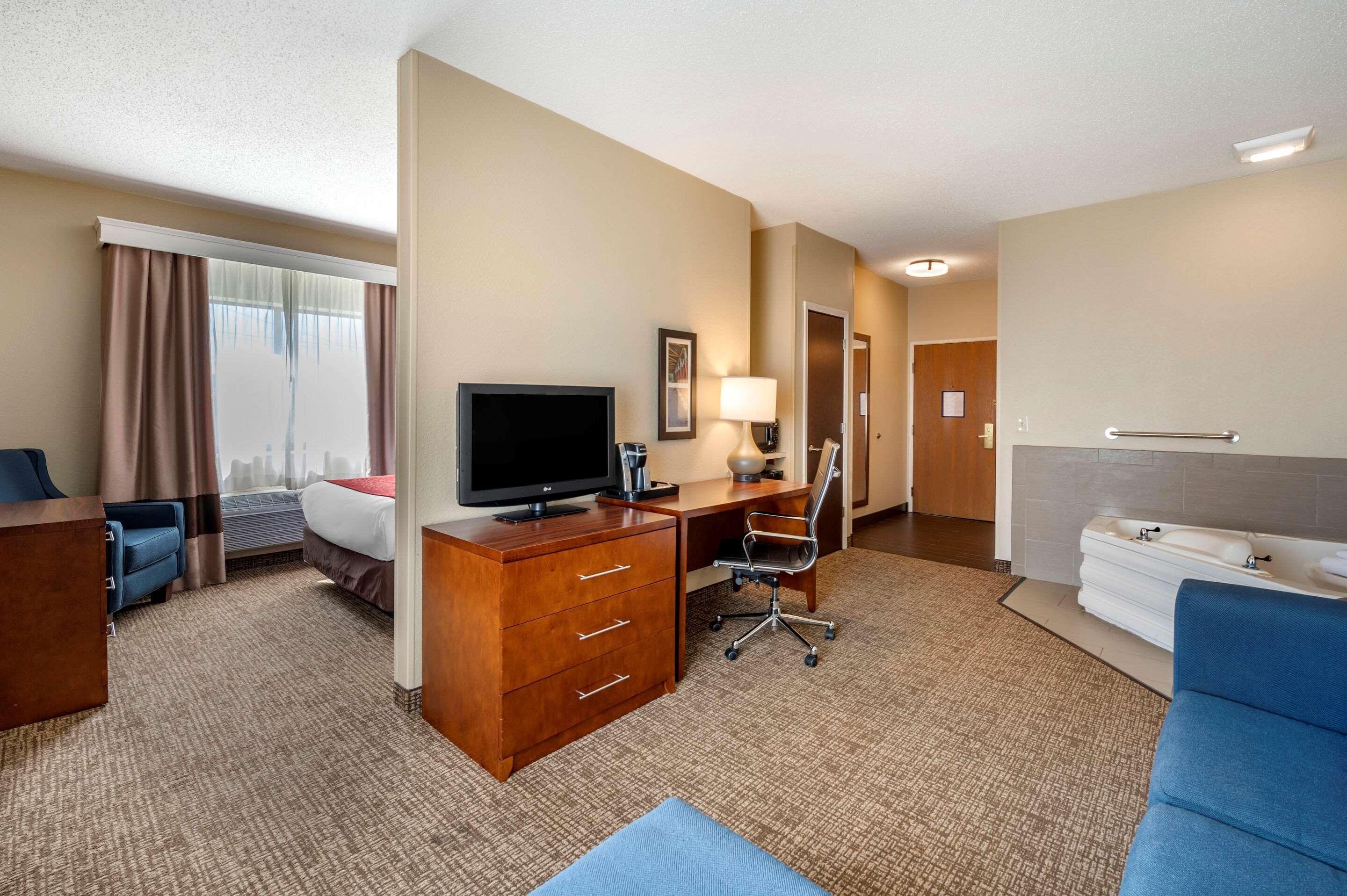 Comfort Inn La Porte Экстерьер фото