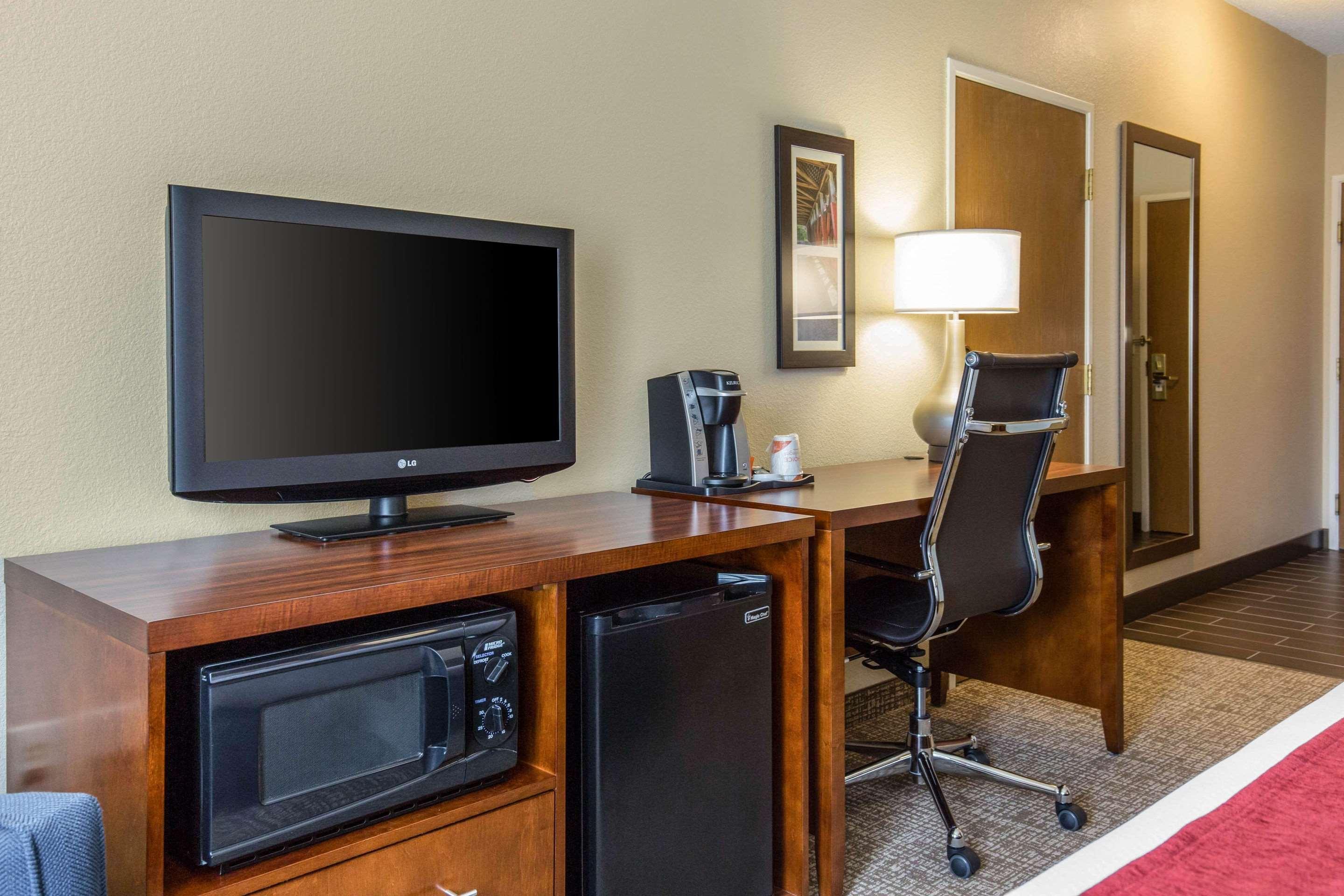 Comfort Inn La Porte Экстерьер фото
