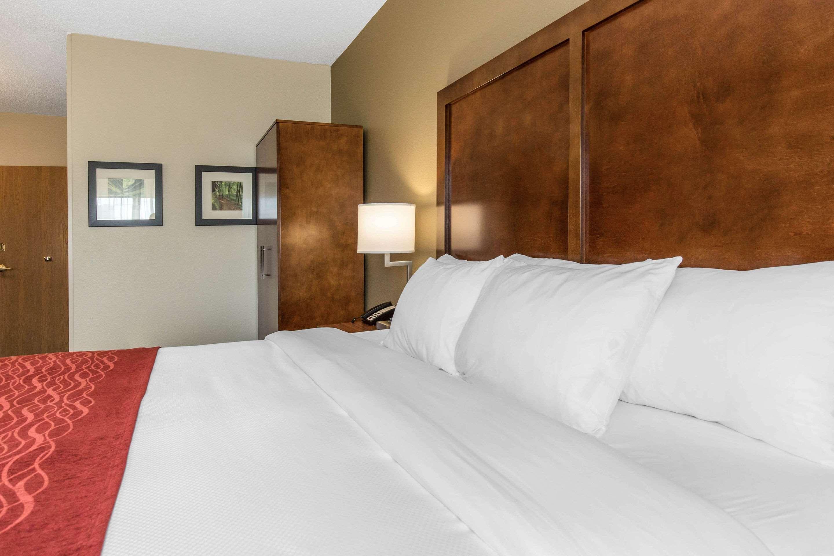 Comfort Inn La Porte Экстерьер фото