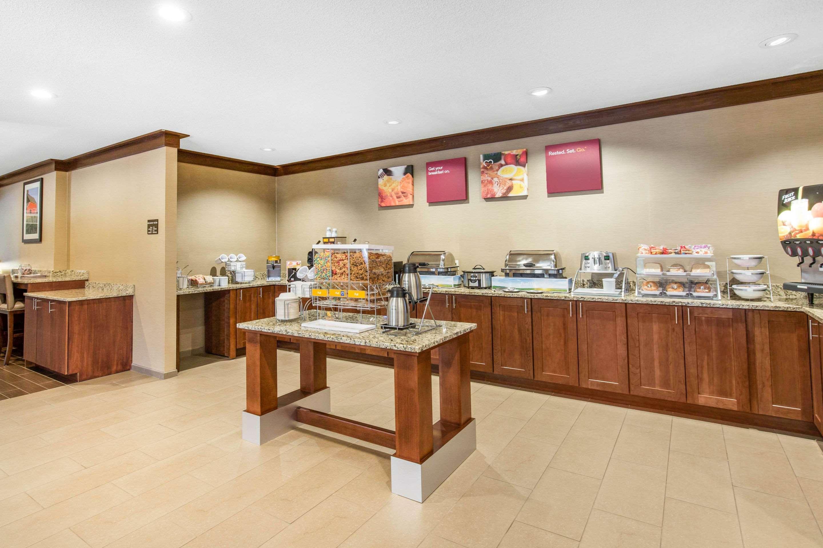 Comfort Inn La Porte Экстерьер фото