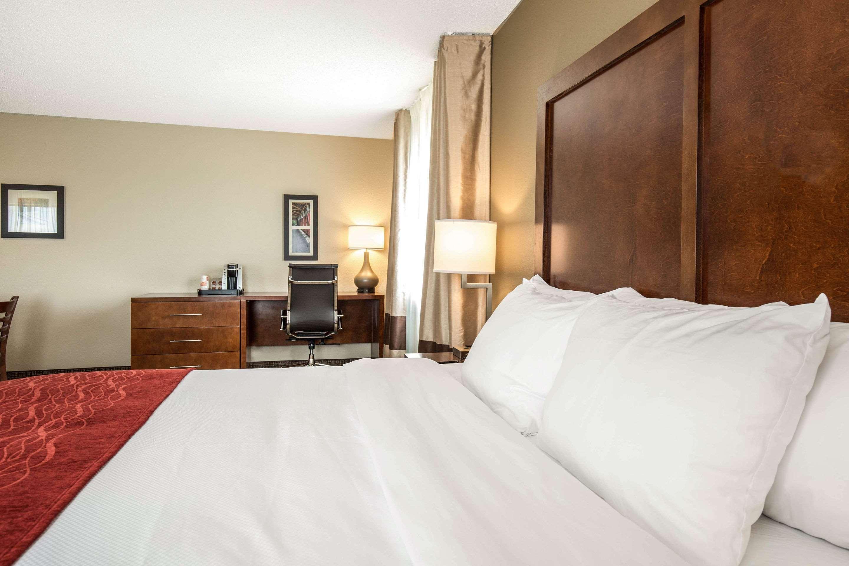 Comfort Inn La Porte Экстерьер фото