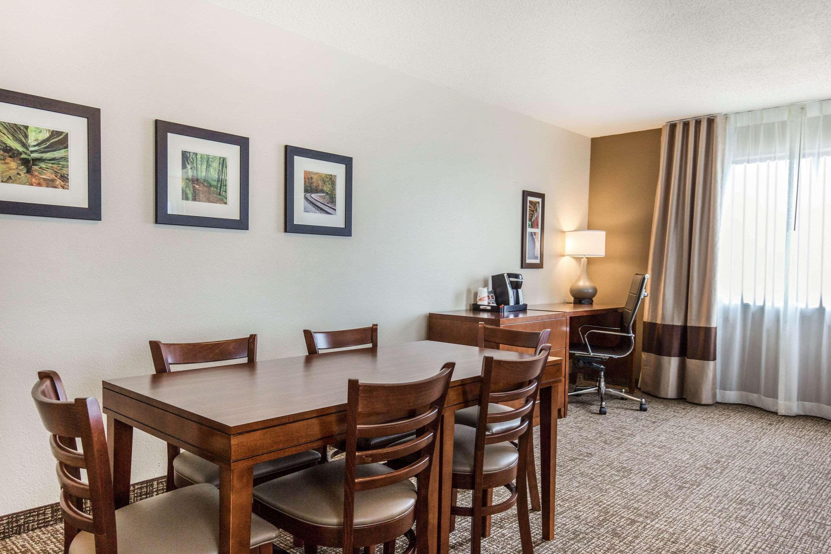 Comfort Inn La Porte Экстерьер фото