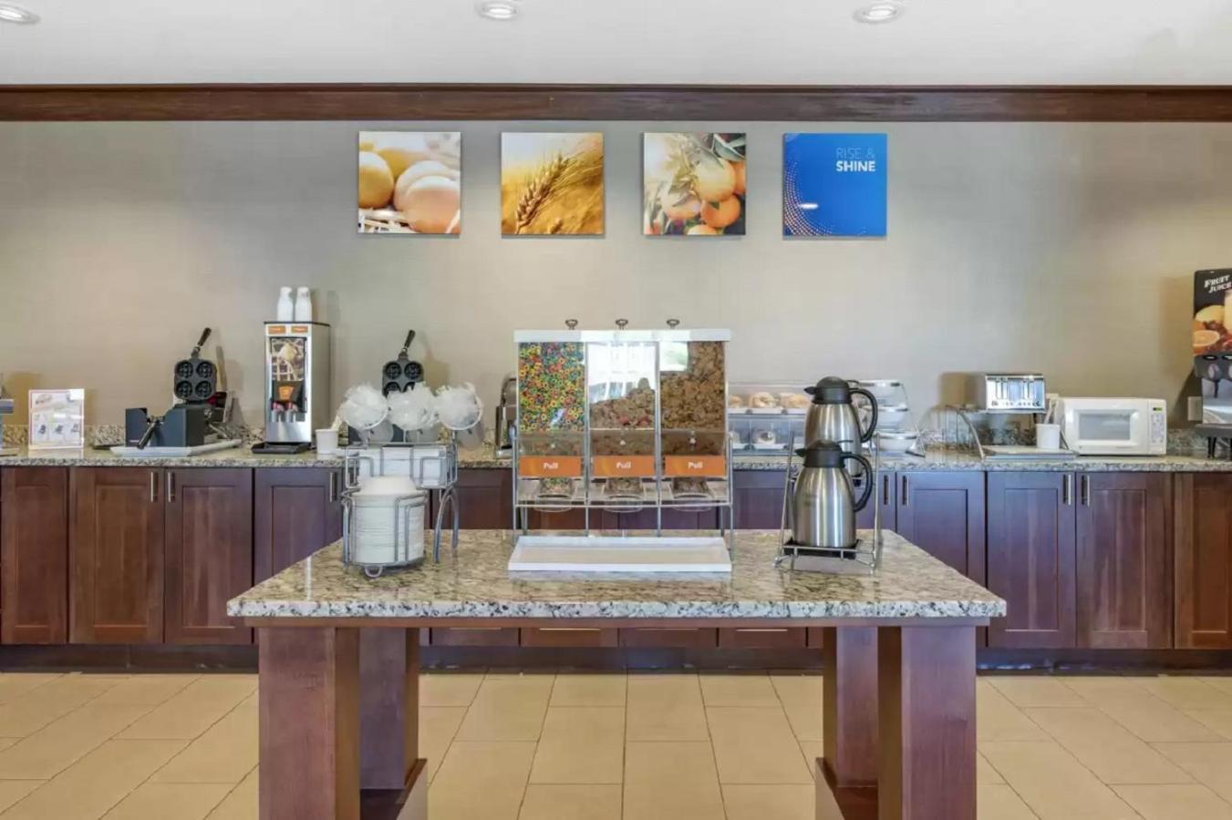 Comfort Inn La Porte Экстерьер фото
